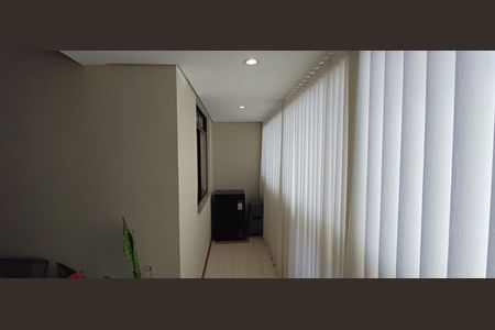 Apartamento para alugar com 142m², 4 quartos e 2 vagas Apartamento para alugar com 142m², 4 quartos e 2 vagasSala