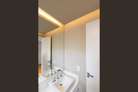 Apartamento à venda com 90m², 2 quartos e 2 vagas Apartamento à venda com 90m², 2 quartos e 2 vagasBanheiro da Suíte 2