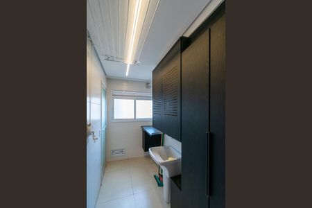 Apartamento à venda com 90m², 2 quartos e 2 vagas Apartamento à venda com 90m², 2 quartos e 2 vagasÁrea de Serviço