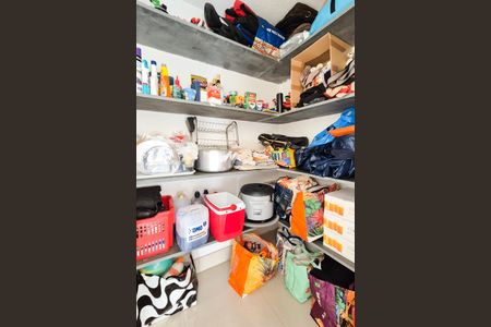 Apartamento à venda com 104m², 3 quartos e 2 vagas Apartamento à venda com 104m², 3 quartos e 2 vagasÁrea de Serviço