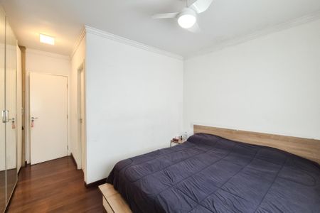 Apartamento à venda com 104m², 3 quartos e 2 vagas Apartamento à venda com 104m², 3 quartos e 2 vagasSuíte