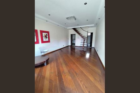 Casa à venda com 300m², 3 quartos e 3 vagas