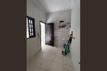 Casa à venda com 300m², 3 quartos e 3 vagas