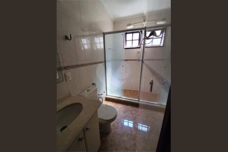 Casa à venda com 300m², 3 quartos e 3 vagas