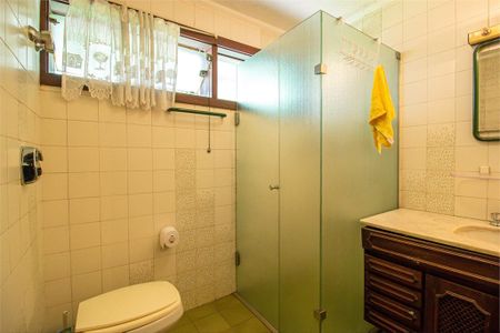 Casa à venda com 325m², 4 quartos e 5 vagas