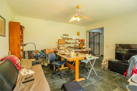 Casa à venda com 325m², 4 quartos e 5 vagas