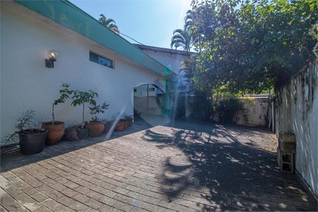 Casa à venda com 325m², 4 quartos e 5 vagas
