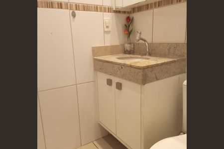 Apartamento à venda com 90m², 2 quartos e 1 vaga
