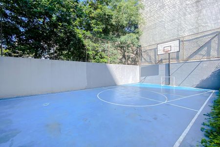 Apartamento à venda com 28m², 1 quarto e sem vaga Apartamento à venda com 28m², 1 quarto e sem vagaQuadra Esportiva