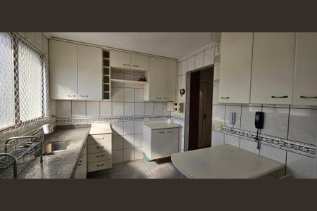 Apartamento para alugar com 90m², 3 quartos e 1 vaga Apartamento para alugar com 90m², 3 quartos e 1 vagaCozinha
