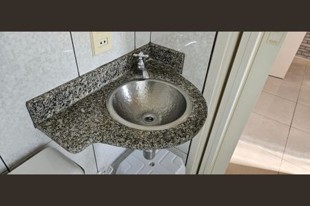 Apartamento para alugar com 90m², 3 quartos e 1 vaga Apartamento para alugar com 90m², 3 quartos e 1 vagaBanheiro