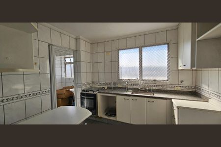 Apartamento para alugar com 90m², 3 quartos e 1 vaga Apartamento para alugar com 90m², 3 quartos e 1 vagaCozinha