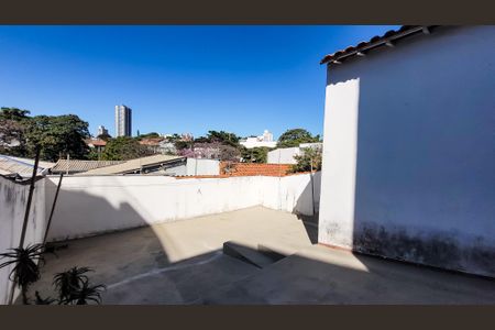 Casa à venda com 280m², 6 quartos e 2 vagasQuintal