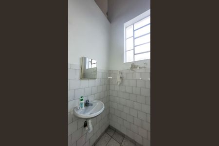 Casa à venda com 280m², 6 quartos e 2 vagasBanheiro social 2