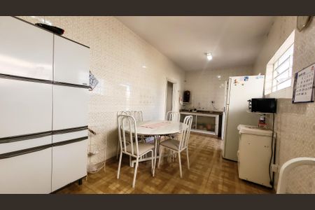 Casa à venda com 280m², 6 quartos e 2 vagasCozinha 1