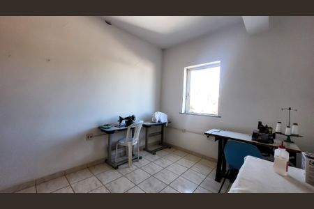 Casa à venda com 280m², 6 quartos e 2 vagasQuarto 3