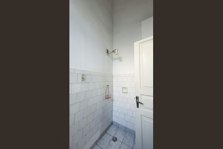 Casa à venda com 280m², 6 quartos e 2 vagasBanheiro social 2