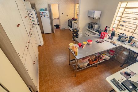 Casa à venda com 228m², 3 quartos e 2 vagas Casa à venda com 228m², 3 quartos e 2 vagasCozinha