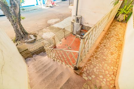 Casa à venda com 228m², 3 quartos e 2 vagas Casa à venda com 228m², 3 quartos e 2 vagasÁrea comum - Churrasqueira