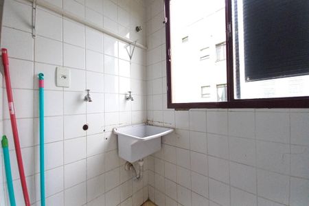 Apartamento à venda com 43m², 2 quartos e 1 vaga Apartamento à venda com 43m², 2 quartos e 1 vagaÁrea de Serviço