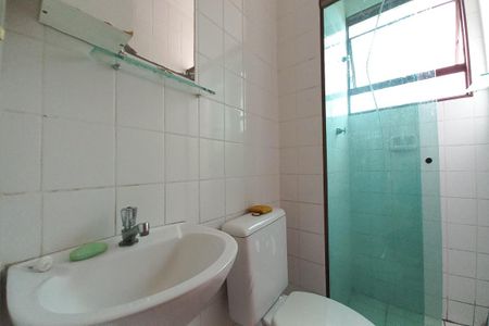 Apartamento à venda com 43m², 2 quartos e 1 vaga Apartamento à venda com 43m², 2 quartos e 1 vagaBanheiro