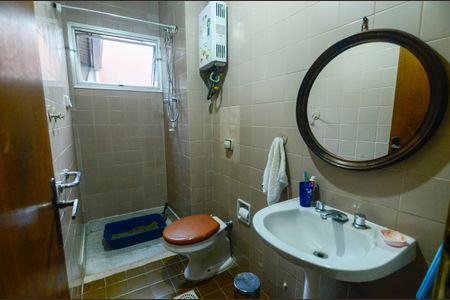 Casa à venda com 200m², 4 quartos e 2 vagas Casa à venda com 200m², 4 quartos e 2 vagasBanheiro da Suíte 4