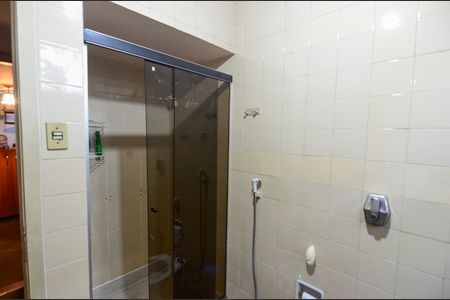 Casa à venda com 200m², 4 quartos e 2 vagas Casa à venda com 200m², 4 quartos e 2 vagasBanheiro da Suíte 3