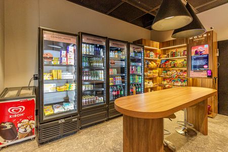 Studio à venda com 27m², 1 quarto e sem vaga Studio à venda com 27m², 1 quarto e sem vagaÁrea comum