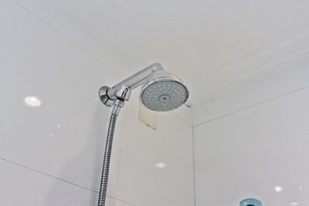 Apartamento à venda com 130m², 3 quartos e 4 vagas Apartamento à venda com 130m², 3 quartos e 4 vagasBanheiro da Suíte 2