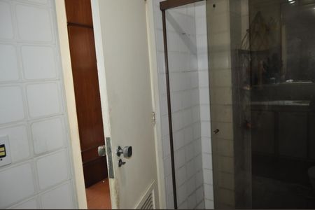 Apartamento à venda com 80m², 2 quartos e 1 vagaBanheiro da Suíte