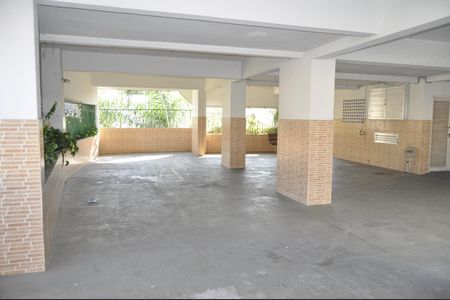 Apartamento à venda com 80m², 2 quartos e 1 vagaÁrea comum