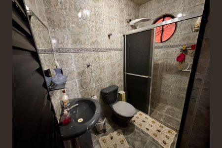 Casa à venda com 160m², 4 quartos e 3 vagas Casa à venda com 160m², 4 quartos e 3 vagasFoto 08