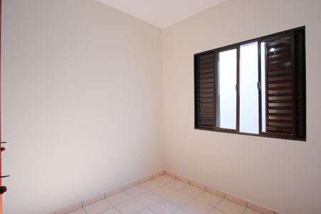 Casa para alugar com 200m², 3 quartos e 2 vagasQuarto 1
