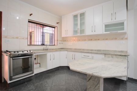 Casa para alugar com 200m², 3 quartos e 2 vagasCozinha