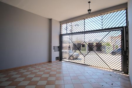 Casa para alugar com 200m², 3 quartos e 2 vagasGaragem