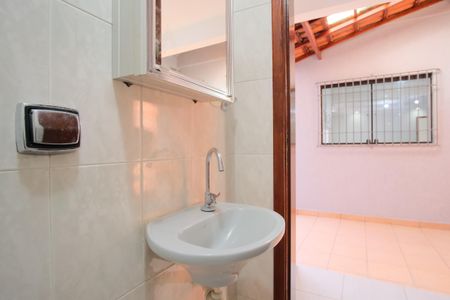 Casa para alugar com 200m², 3 quartos e 2 vagasBanheiro de serviço