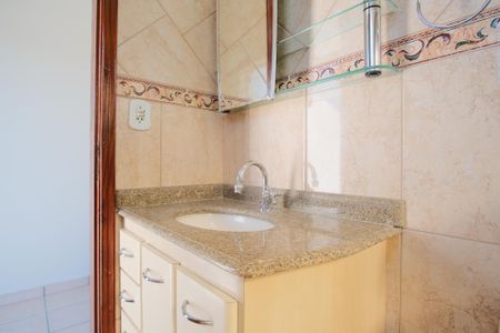 Casa para alugar com 200m², 3 quartos e 2 vagasBanheiro da Suíte