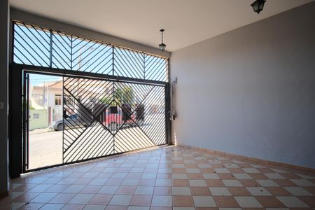 Casa para alugar com 200m², 3 quartos e 2 vagasGaragem