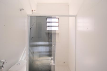 Casa para alugar com 200m², 3 quartos e 2 vagasBanheiro Social