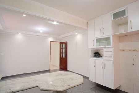 Casa para alugar com 200m², 3 quartos e 2 vagasCozinha