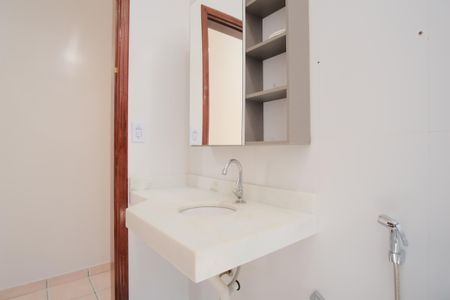 Casa para alugar com 200m², 3 quartos e 2 vagasBanheiro Social