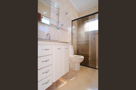 Casa para alugar com 200m², 3 quartos e 2 vagasBanheiro da Suíte