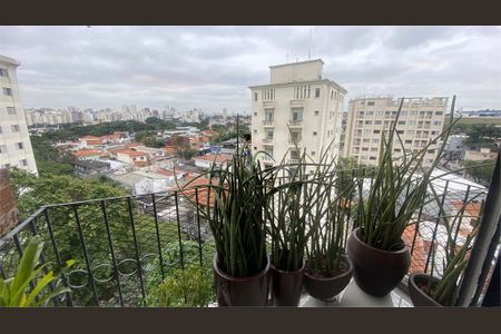 Apartamento à venda com 63m², 2 quartos e 1 vaga