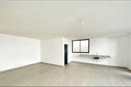 Casa à venda com 330m², 4 quartos e 3 vagas