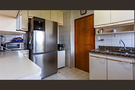 Apartamento à venda com 193m², 4 quartos e 4 vagas