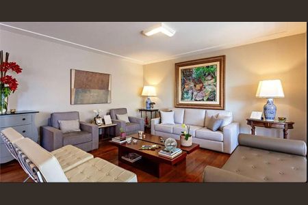 Apartamento à venda com 193m², 4 quartos e 4 vagas
