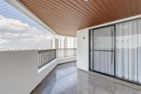 Apartamento à venda com 311m², 4 quartos e 4 vagas