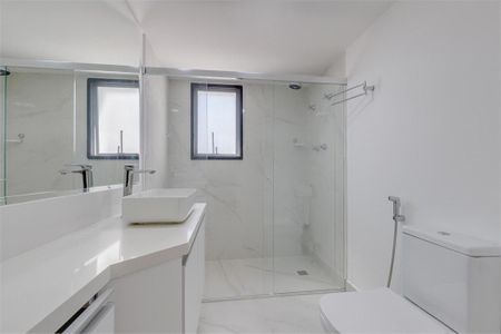 Apartamento à venda com 311m², 4 quartos e 4 vagas