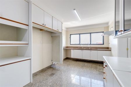 Apartamento à venda com 311m², 4 quartos e 4 vagas