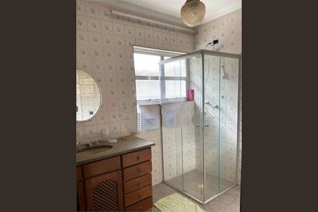 Casa à venda com 289m², 3 quartos e 4 vagas